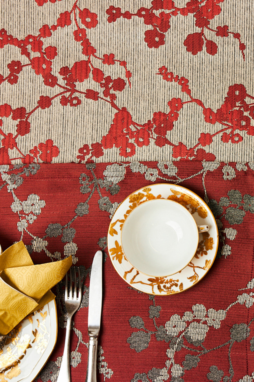Heritage Blossom Tablecloth