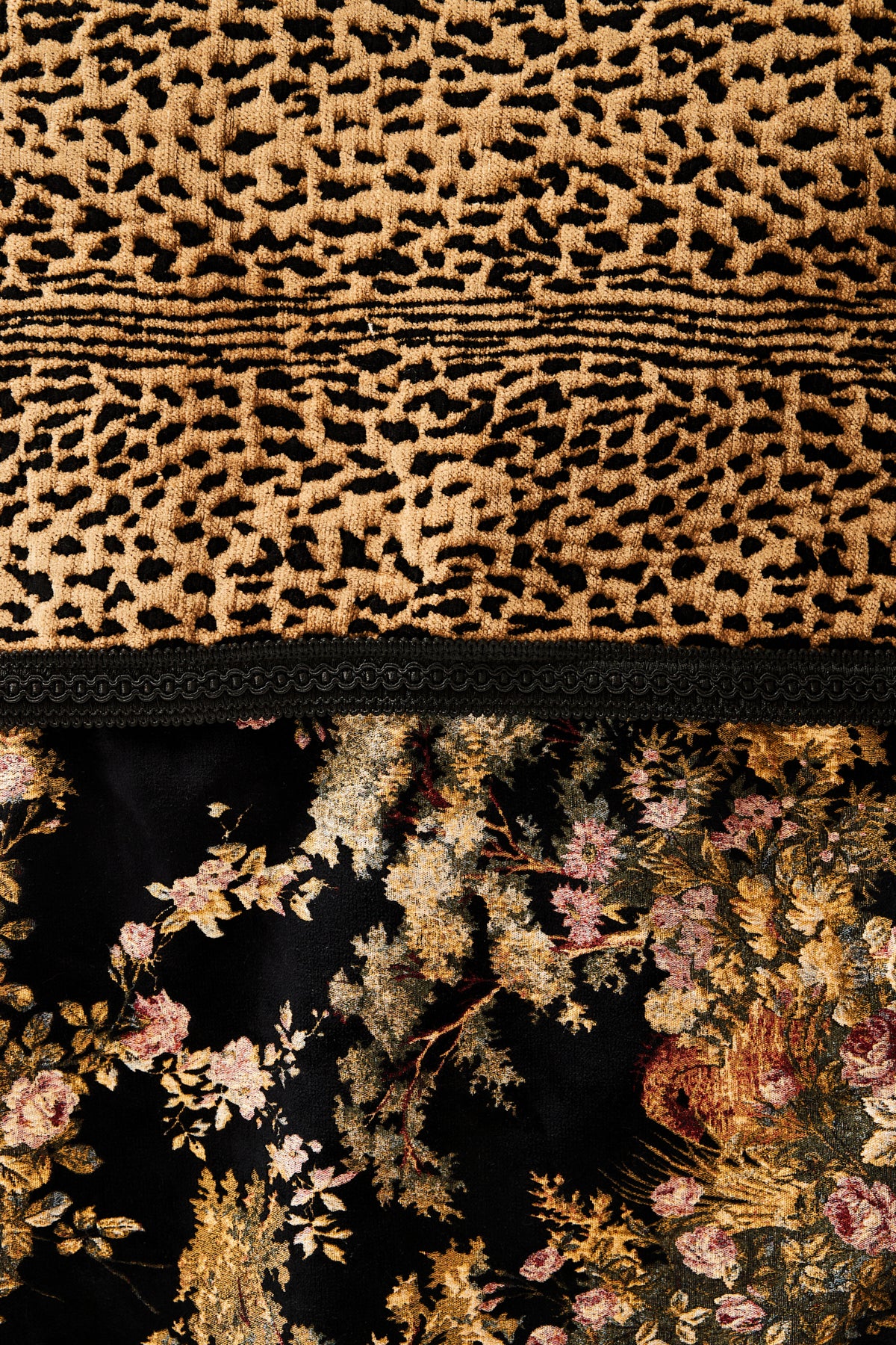 Baroque Leopard Tablecloth