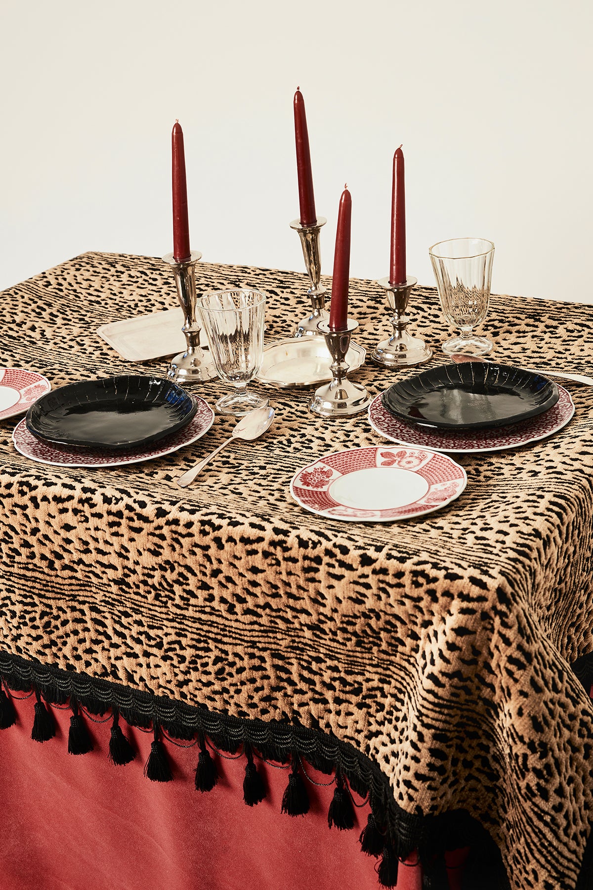 Tasseled Pink Leopard Tablecloth